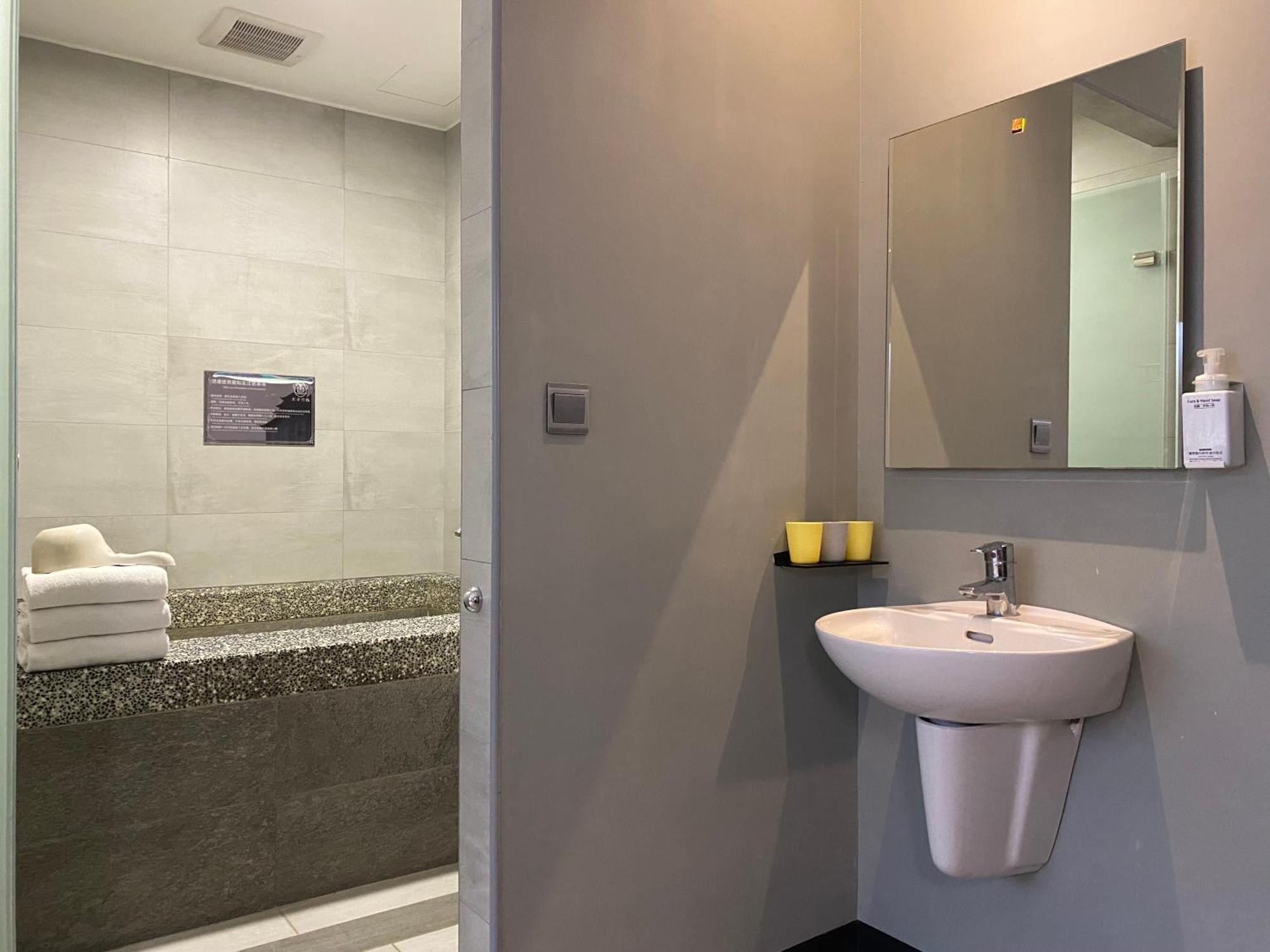 Prince Hotel Jiaoxi Eksteriør billede